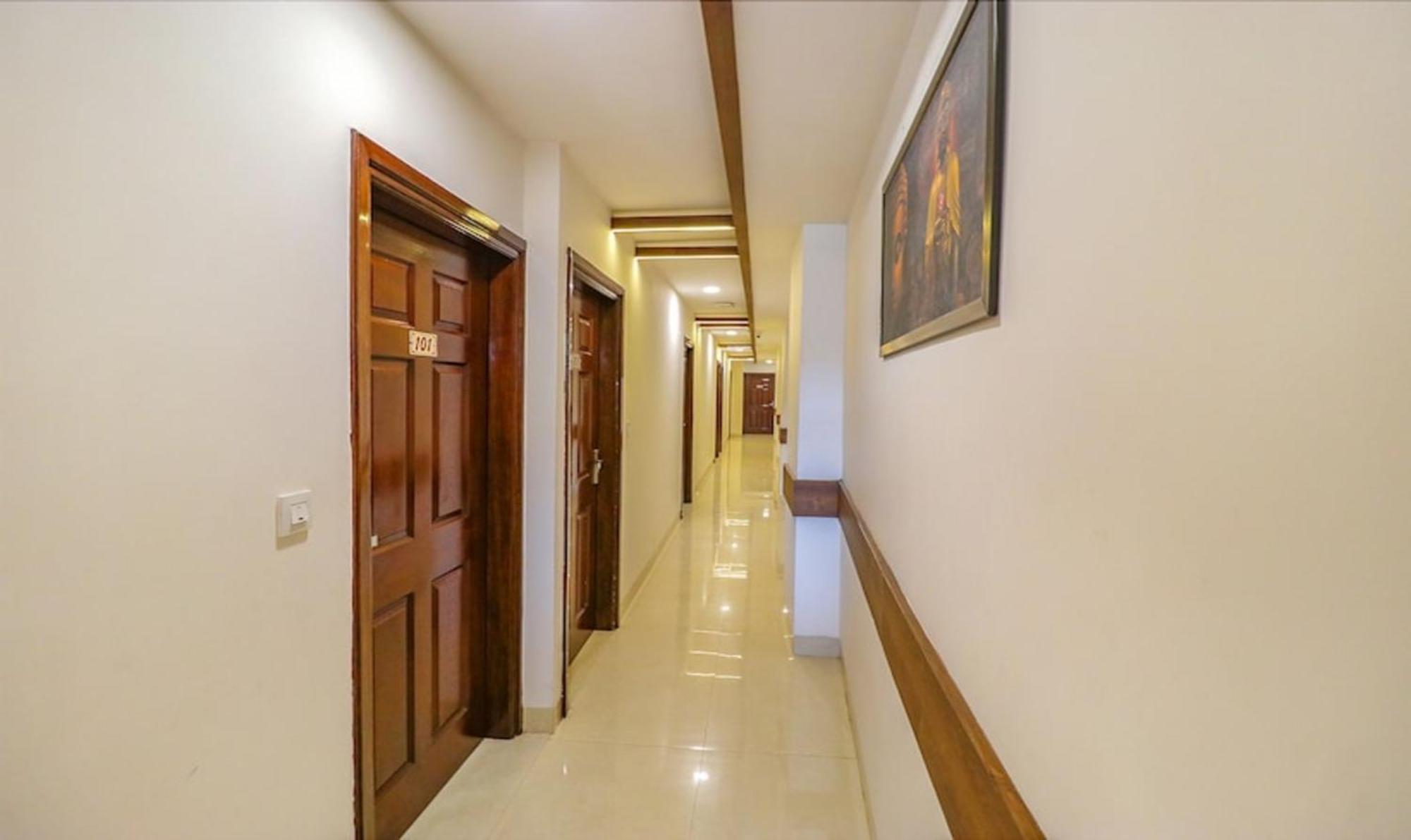 Hotel California Heights Amritsar Exterior foto