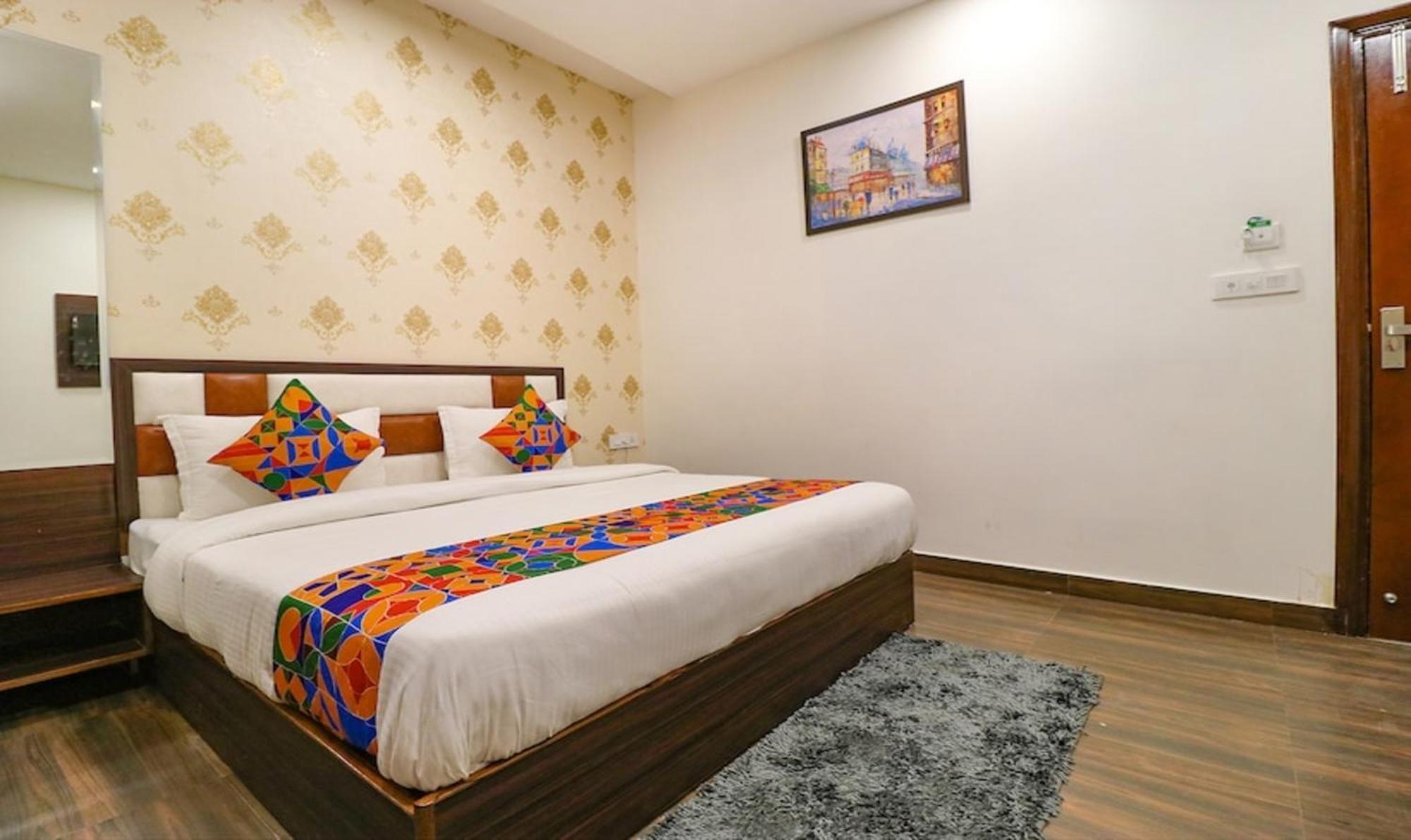Hotel California Heights Amritsar Exterior foto