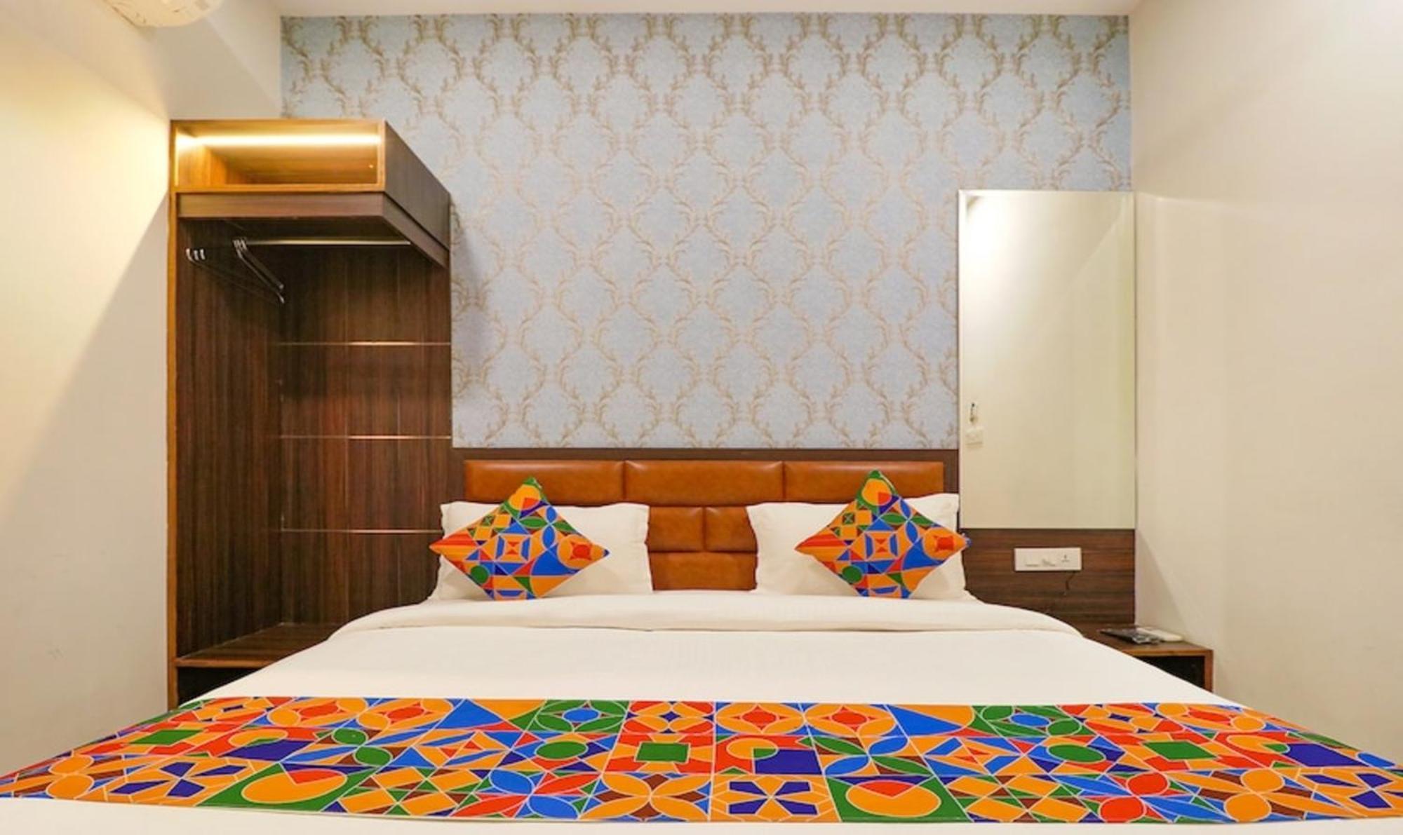 Hotel California Heights Amritsar Exterior foto