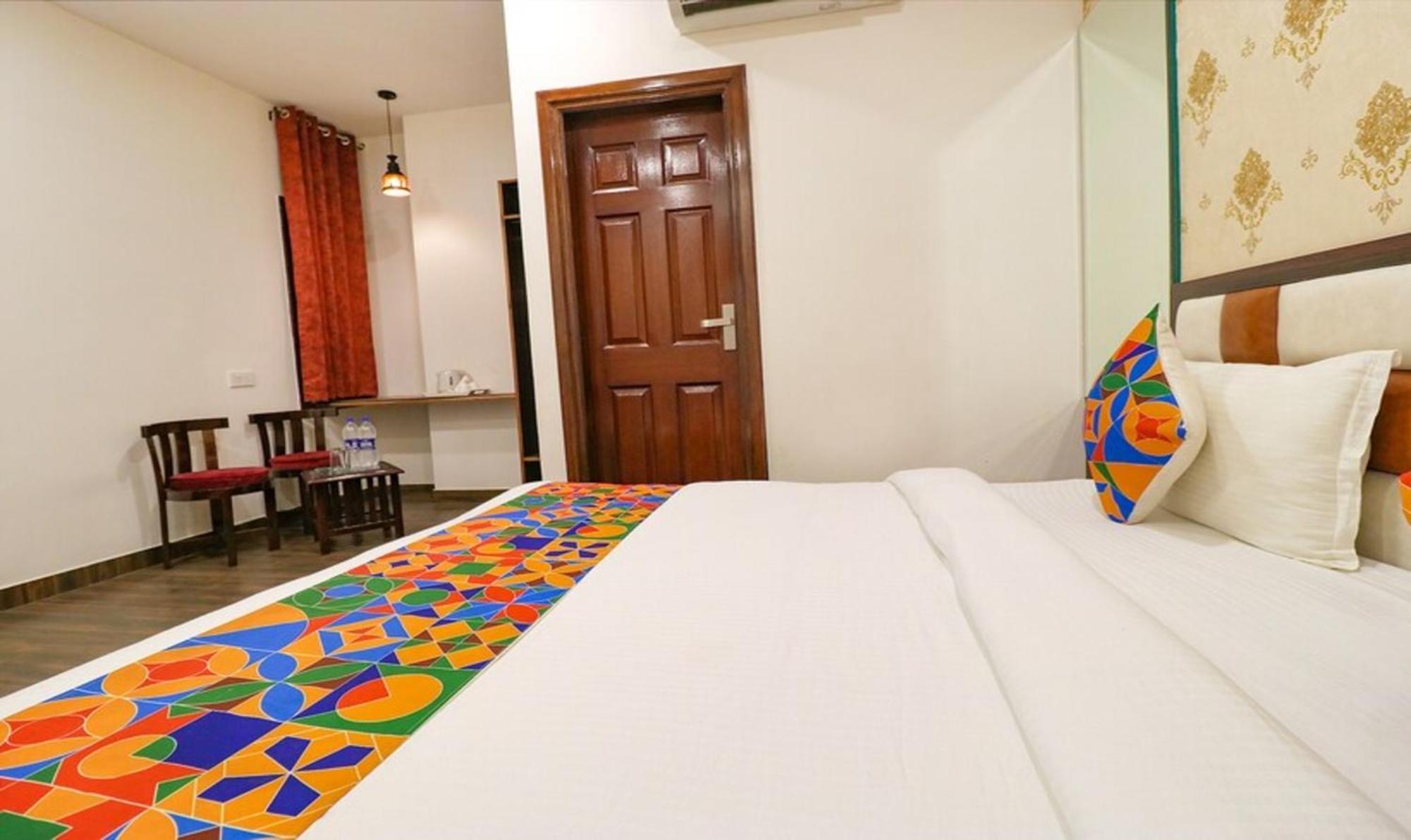 Hotel California Heights Amritsar Exterior foto
